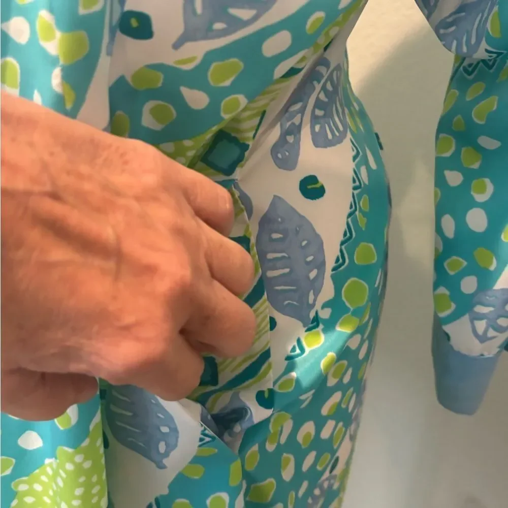 Oscar de la Renta Vibrant Blue and Green Robe